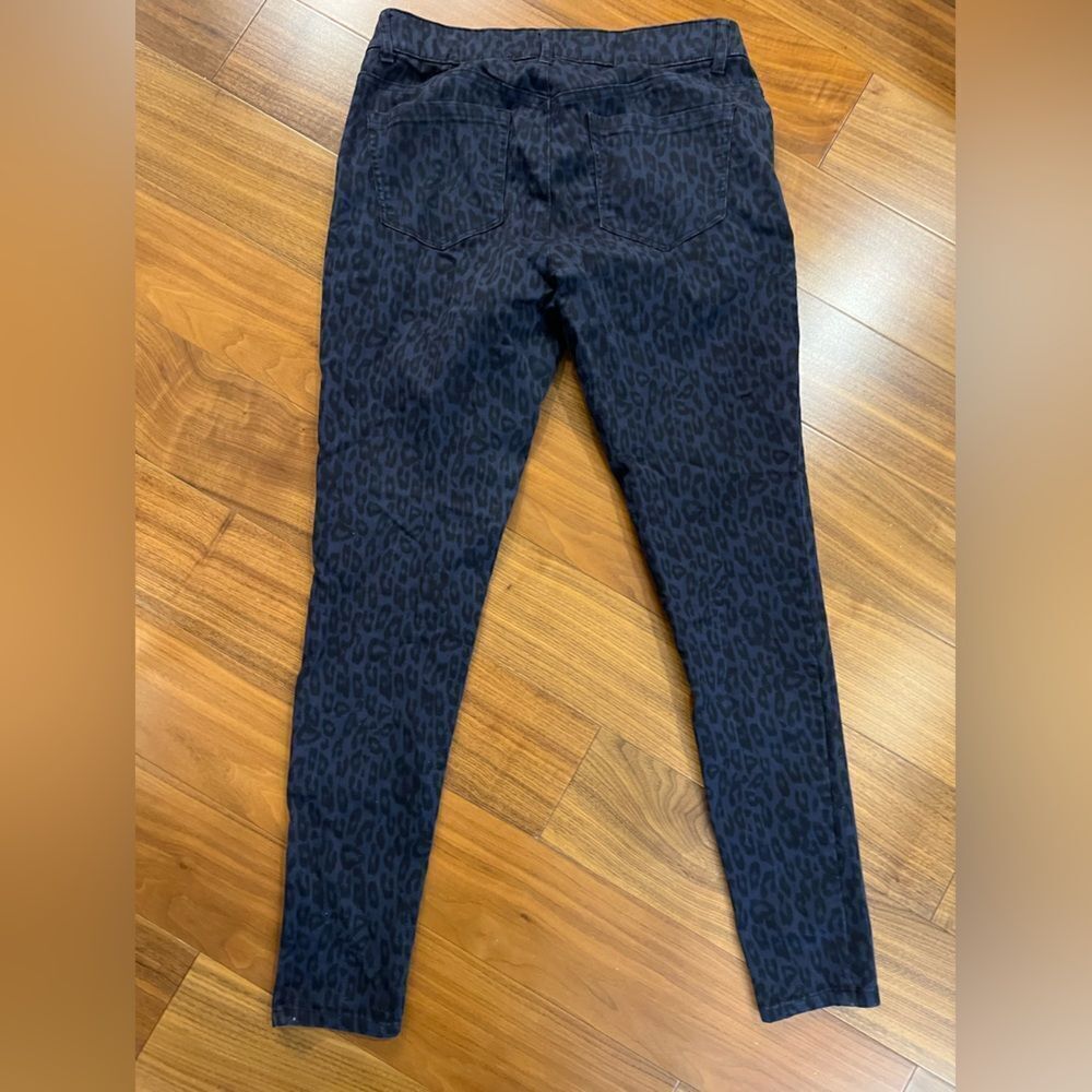 COPY - democracy absolution women’s pants size 8